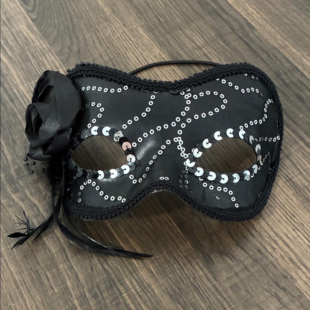 Black Sequin Masquerade Mask